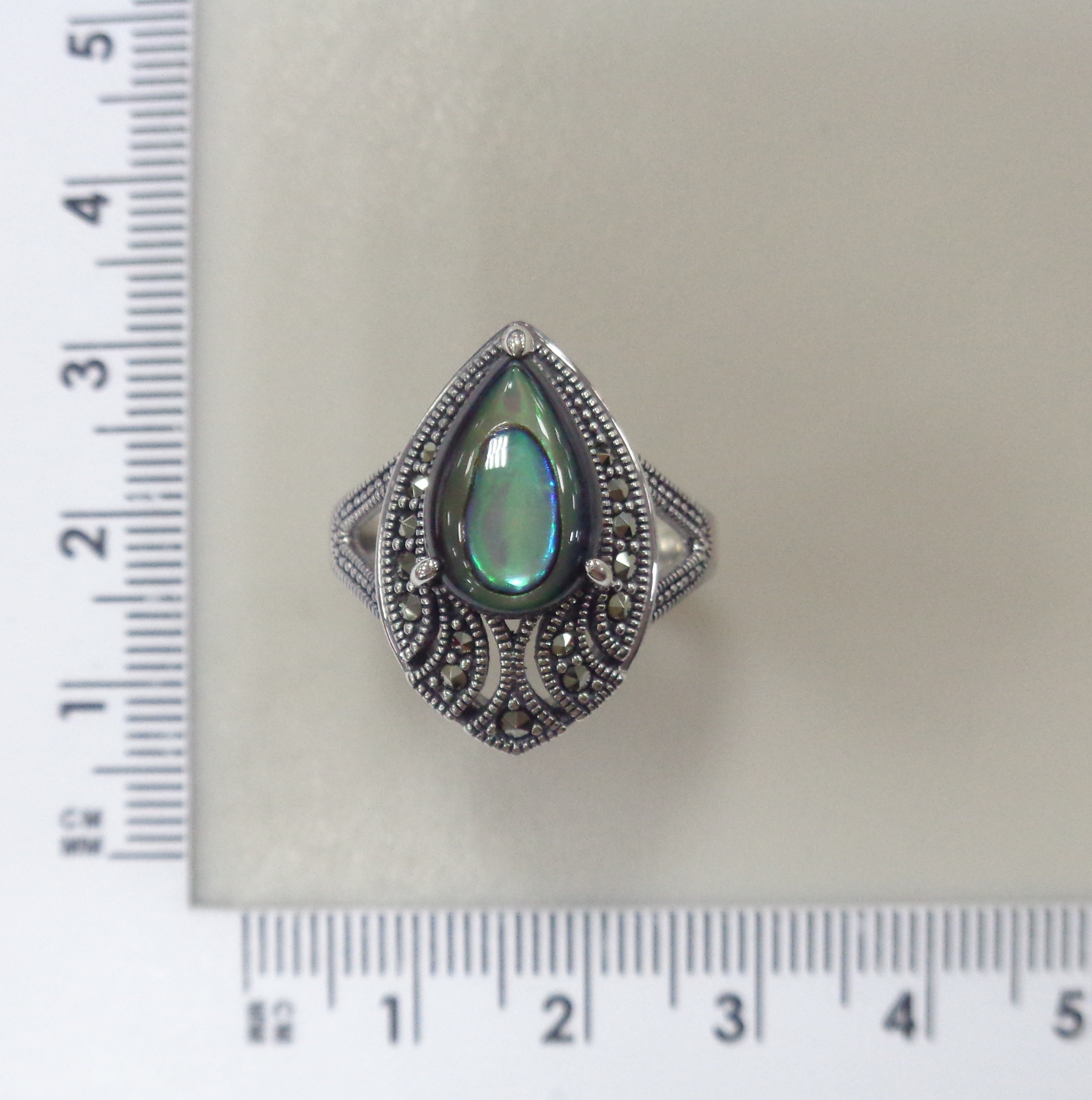 Серебряное кольцо с перламутром абалон